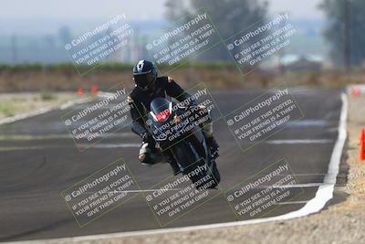 media/Sep-20-2025-TrackDaz (Sat) [[27f0cde673]]/A Group/2pm (Turn 9)/